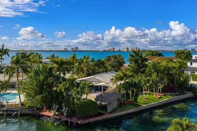 7975 Biscayne Point Cir, Miami Beach, FL 33141 - Photo 49