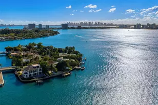 7975 Biscayne Point Cir, Miami Beach, FL 33141 - Photo 51