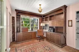 7975 Biscayne Point Cir, Miami Beach, FL 33141 - Photo 29