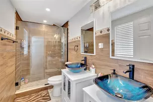 1317 Majesty Terrace, Weston, FL 33327 - Photo 21