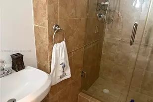 1401 NE Miami Gardens Dr, Miami, FL 33179 - Photo 11