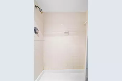301 174th St #2208, Sunny Isles Beach, FL 33160 - Photo 35