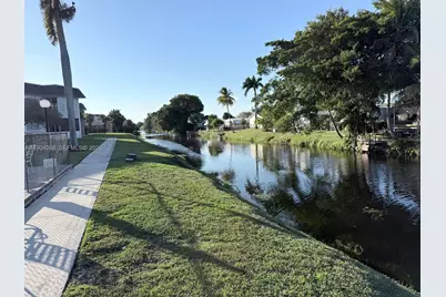 6507 Winfield Blvd #211AC, Margate, FL 33063 - Photo 3