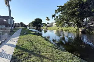 6507 Winfield Blvd, Margate, FL 33063 - Photo 3