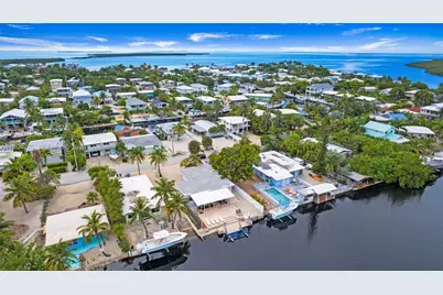 132 E Gardenia St, Tavernier, FL 33070 - Photo 57