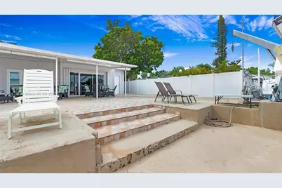 132 E Gardenia St, Tavernier, FL 33070 - Photo 49