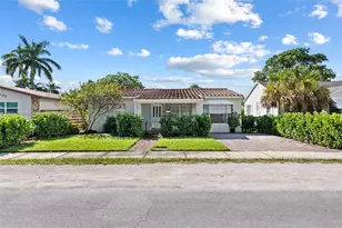 2226 Cleveland St, Hollywood, FL 33020 - Photo 1