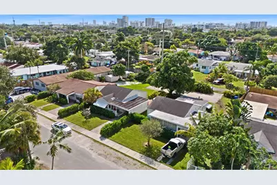 2226 Cleveland St, Hollywood, FL 33020 - Photo 5