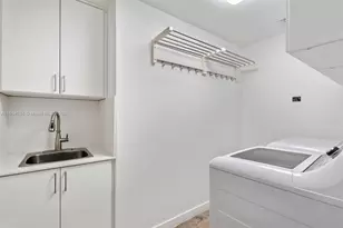 650 NE 32nd St, Miami, FL 33137 - Photo 31