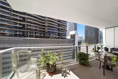 1010 Brickell Ave #1706, Miami, FL 33131 - Photo 15
