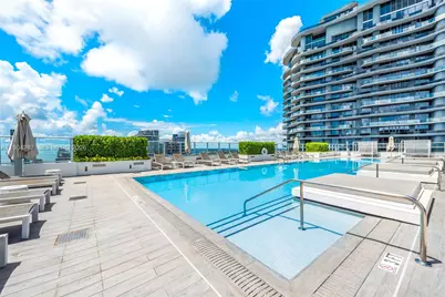 1010 Brickell Ave #1706, Miami, FL 33131 - Photo 3