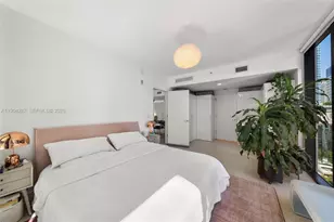 1010 Brickell Ave, Miami, FL 33131 - Photo 19
