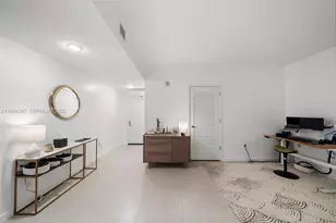 1010 Brickell Ave, Miami, FL 33131 - Photo 25