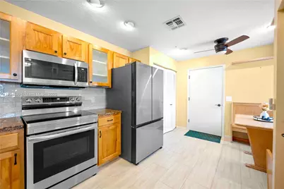 641 Maple Oak Circle #101, Other City - In The State Of Florida, FL 32701 - Photo 11