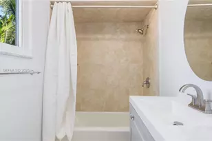 2445 SE 8th St, Pompano Beach, FL 33062 - Photo 27