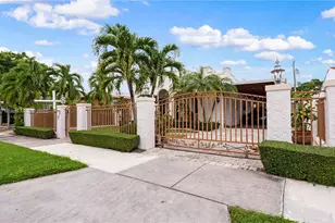 2271 SW 25th St, Miami, FL 33133 - Photo 5