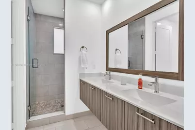 6410 NW 102nd Path #302, Doral, FL 33178 - Photo 19