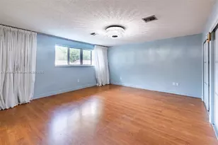 8371 NW 166th Terrace, Miami Lakes, FL 33016 - Photo 23