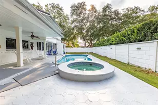 8371 NW 166th Terrace, Miami Lakes, FL 33016 - Photo 29