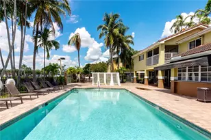 17200 NW 64th Ave, Miami Lakes, FL 33015 - Photo 41