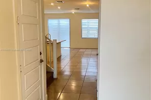 15861 NW 90th Ct, Miami Lakes, FL 33018 - Photo 5