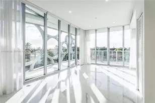 8425 Crespi Blvd, Miami Beach, FL 33141 - Photo 13