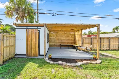 4649 SW 28th Ave, Dania Beach, FL 33312 - Photo 7