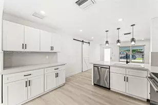 4649 SW 28th Ave, Dania Beach, FL 33312 - Photo 17