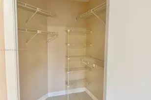 8290 Lake Dr, Doral, FL 33166 - Photo 13