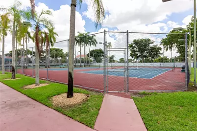 17200 NW 64th Ave #21-306, Miami Lakes, FL 33015 - Photo 53