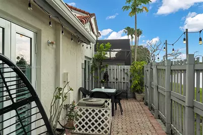 1568 Springside Dr #1568, Weston, FL 33326 - Photo 41