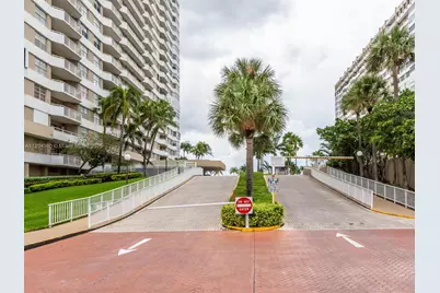 1985 S Ocean Dr #2M, Hallandale Beach, FL 33009 - Photo 29