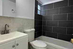 5990 NE 4th Ct, Miami, FL 33137 - Photo 5