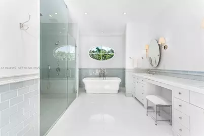 2500 Regatta Ave, Miami Beach, FL 33140 - Photo 19