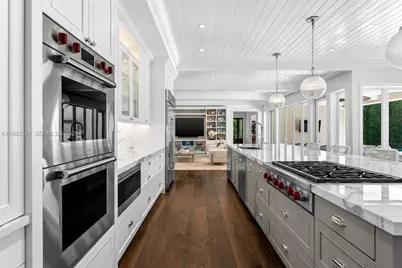 2500 Regatta Ave, Miami Beach, FL 33140 - Photo 5