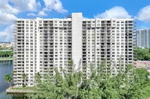 18151 NE 31st Ct, Aventura, FL 33160 - Photo 45