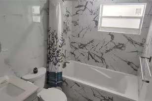 420 NE 90th St, El Portal, FL 33138 - Photo 9