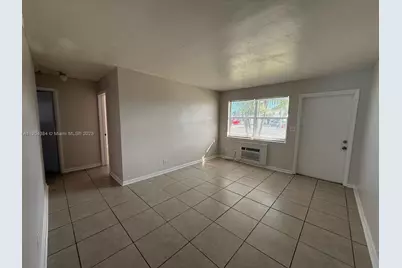 520 W Blue Heron Blvd #1, Riviera Beach, FL 33404 - Photo 1