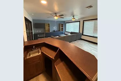 4902 SW 87th Pl, Miami, FL 33165 - Photo 7