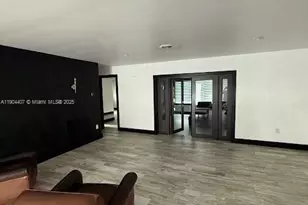 4902 SW 87th Pl, Miami, FL 33165 - Photo 5