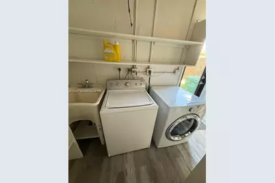 4902 SW 87th Pl, Miami, FL 33165 - Photo 41