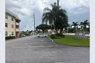 8951 SW 72nd St #337, Miami, FL 33173 - Photo 7