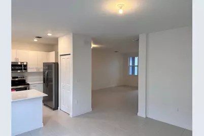 11884 NW 47th Mnr #11884, Coral Springs, FL 33076 - Photo 5