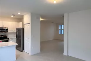 11884 NW 47th Manor, Coral Springs, FL 33076 - Photo 5