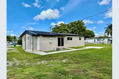 17025 NW 38th Ct, Miami Gardens, FL 33055 - Photo 3