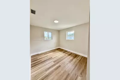 17025 NW 38th Ct, Miami Gardens, FL 33055 - Photo 33