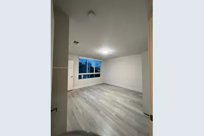 2561 NE 193rd St #1206, Miami, FL 33180 - Photo 13