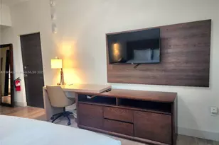 777 N Ocean Dr, Hollywood, FL 33019 - Photo 3