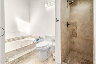 513 Leslie Dr #513, Hallandale Beach, FL 33009 - Photo 17