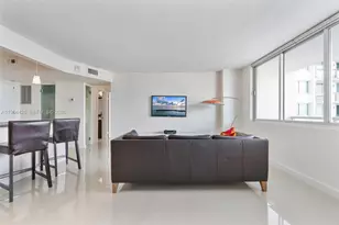 7135 Collins Ave, Miami Beach, FL 33141 - Photo 11